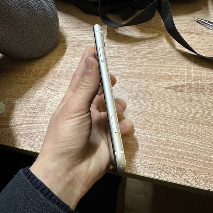 iPhone 11 64/82 ideal