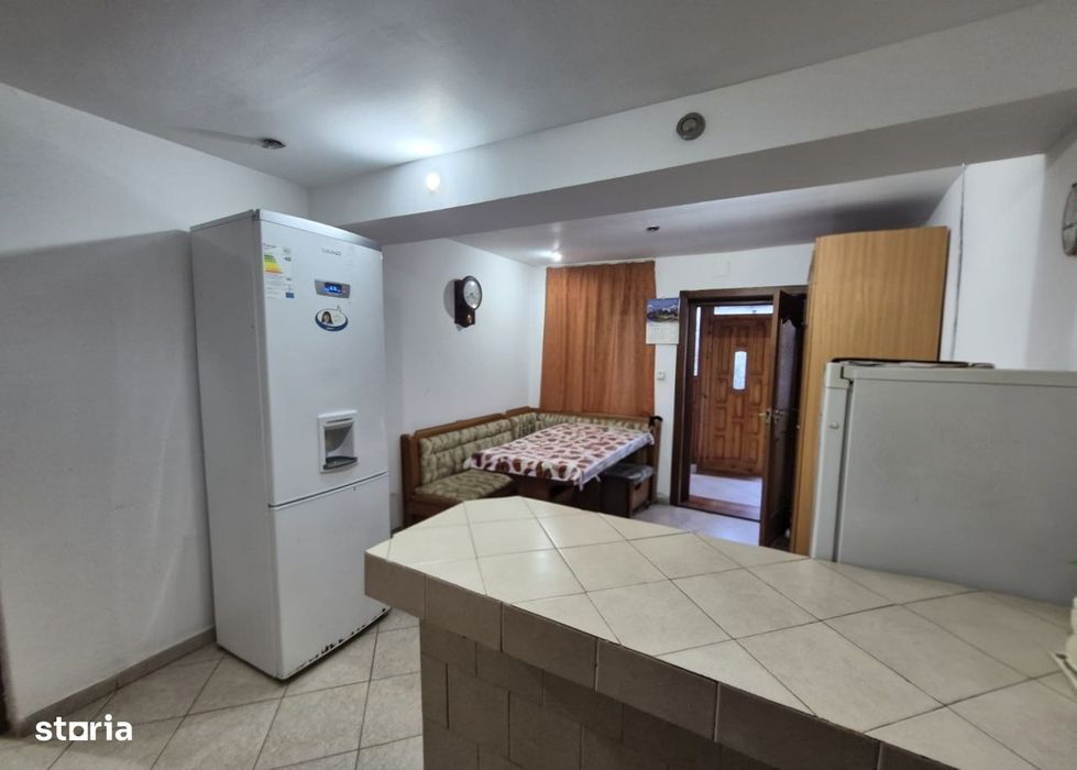 Casa Loc. Sântana,25km de Arad, gradină 1000mp