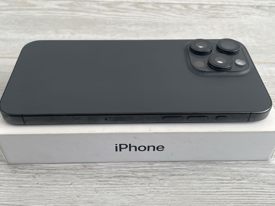 Iphone 15 pro max 256gb Разград