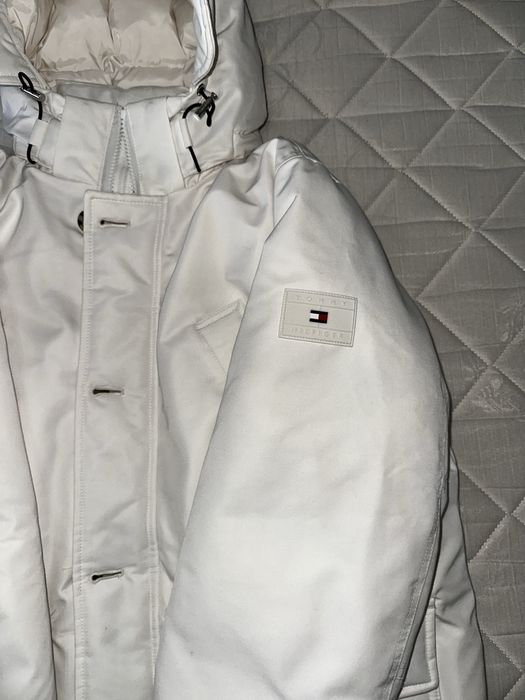 Зимний пуховик Tommy Hilfiger