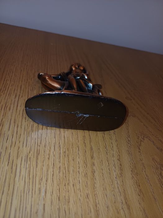 Bricheta de masa, femeie nud