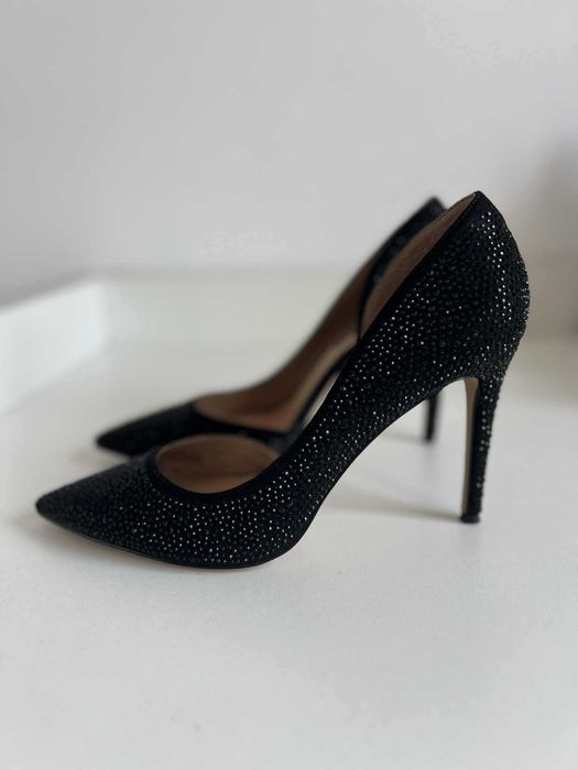 International Concepts KENJAY4 Black Rhinestone Pumps