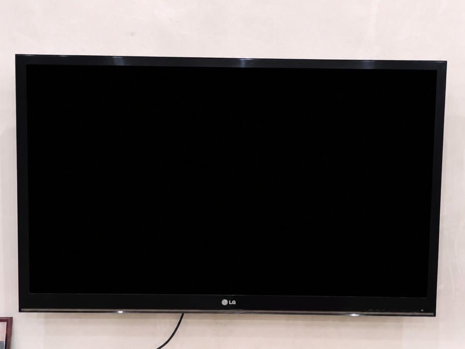 LG 50PT350 (50") plazma televizor sotiladi