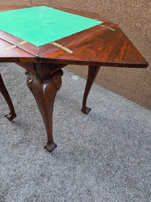 Скринче с интарзия