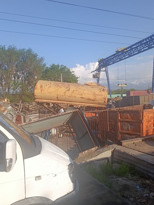 принимаем металлолом в любом виде