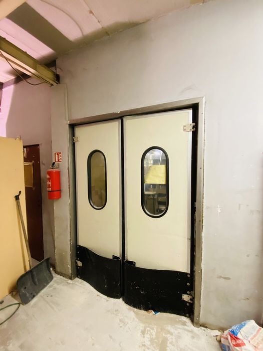 Летяща двойна врата 1600х2200мм