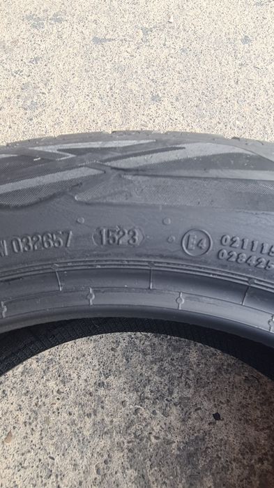 4 anvelope vara Continental 215/55/17,ca si noi.