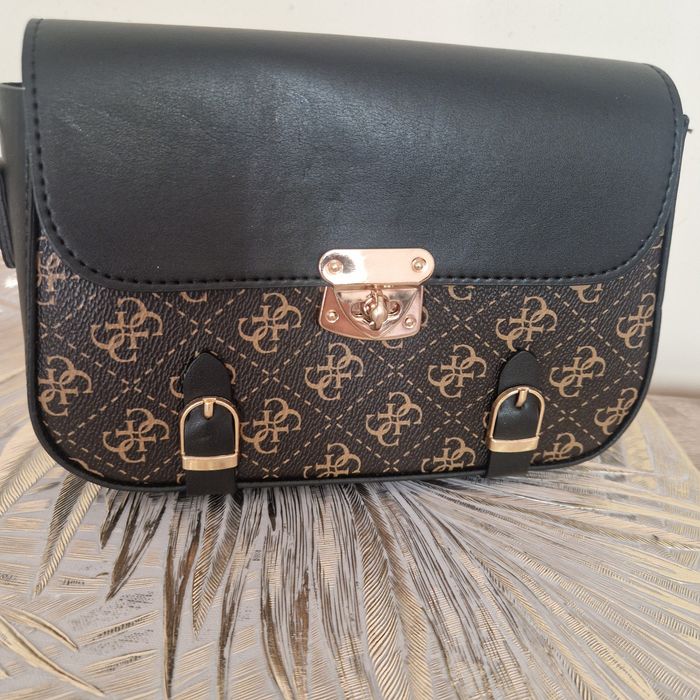 Дамска чанта нова