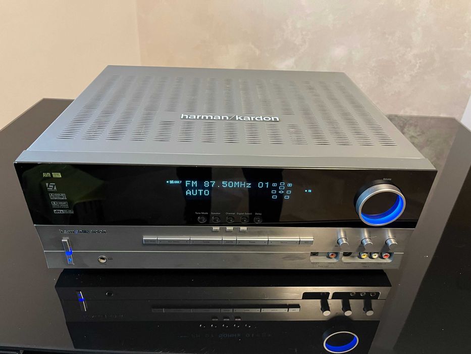 Harman Kardon AVR 235 reciver, logic 7, DTS, dolby digital