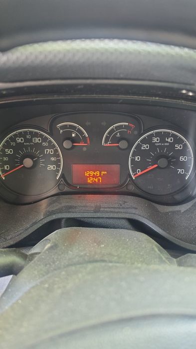 Vand Fiat Doblo An 2012