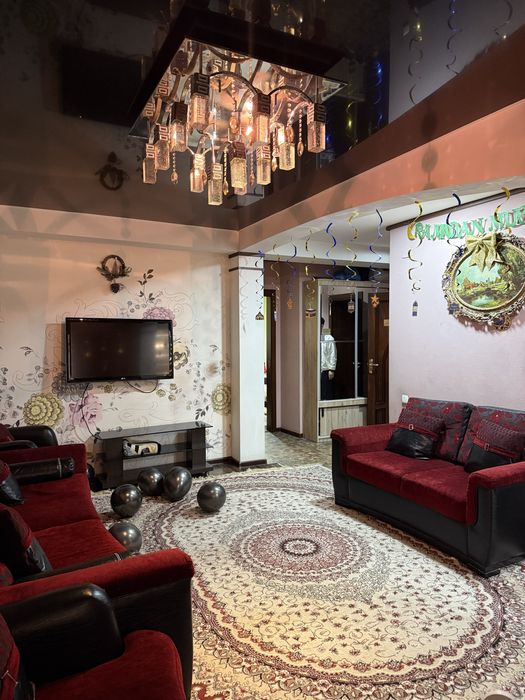 Сдаётся квартира ц5 3/2/4/ всё есть цена 700уе освободится 15 марта