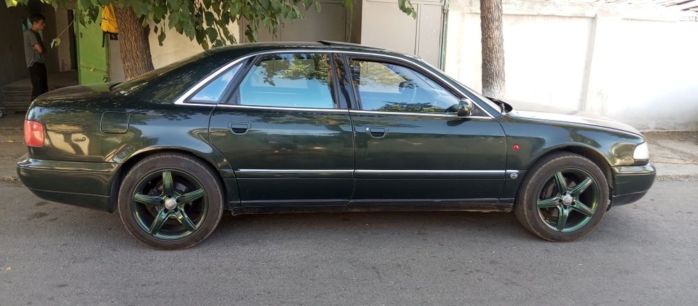 Ауди а8 d2 продаю