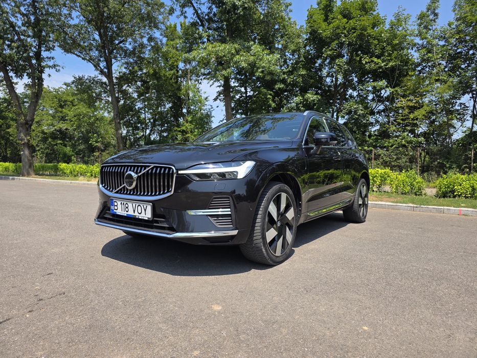 Volvo XC60 T8 Recharge AWD 455 CP |  Pano | Ventilatie | Cristal | Istoric complet VOLVO