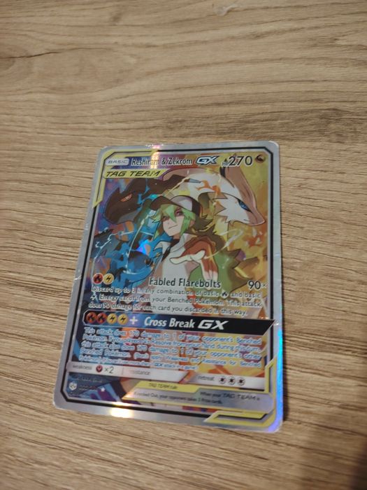 Carte pokemon foarte rara