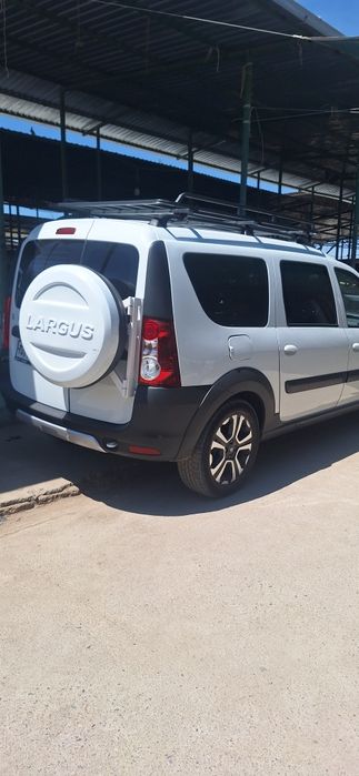 Lada largus  croos 2022