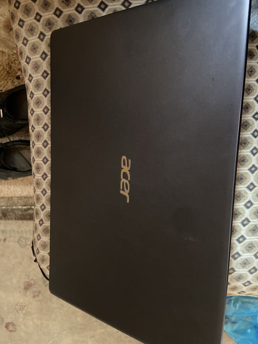 Ноутбк сатылады бағасы 40000