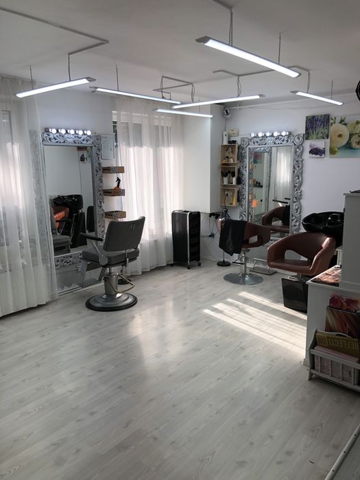 Vand afacere la cheie , SALON DE INFRUMUSETARE ,coafor, barbershop