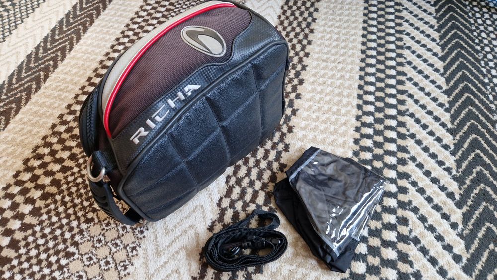 Tank bag moto Ritcha, magnetic, geanta rezervor moto