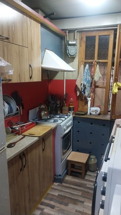 3х комнатная квартира 1этаж двух этажного дома 58 военный городок