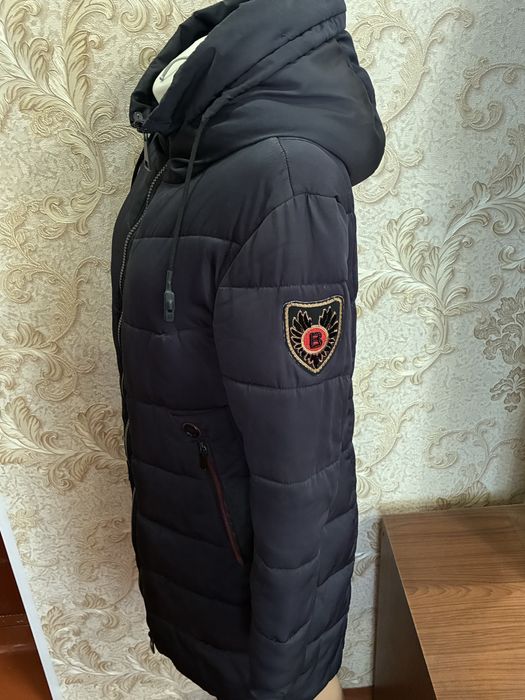 женская куртка.