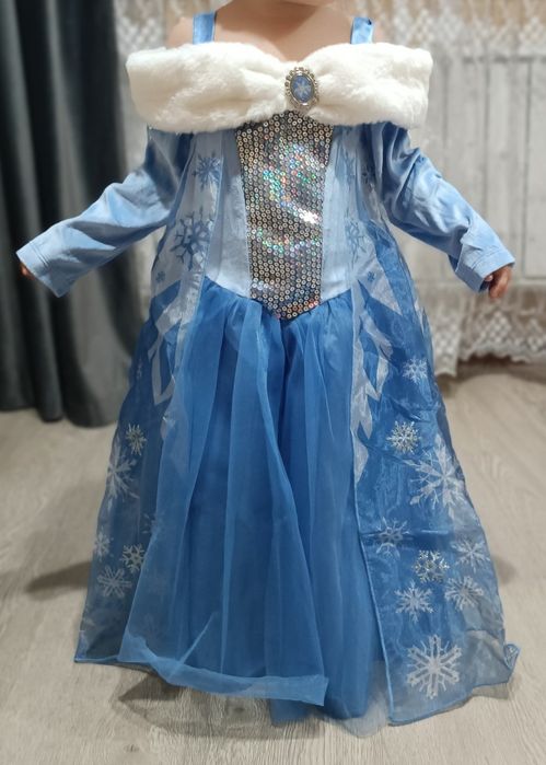 Платьев Эльзы ( холодное сердце )