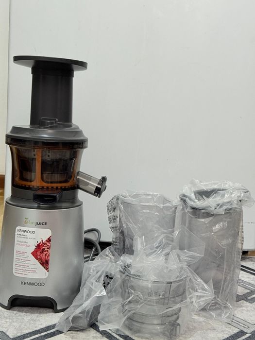 Соковыжималка пюрешница