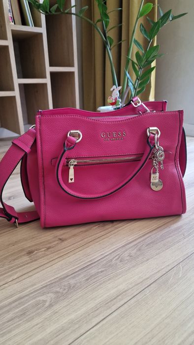 Чанта Guess Lias