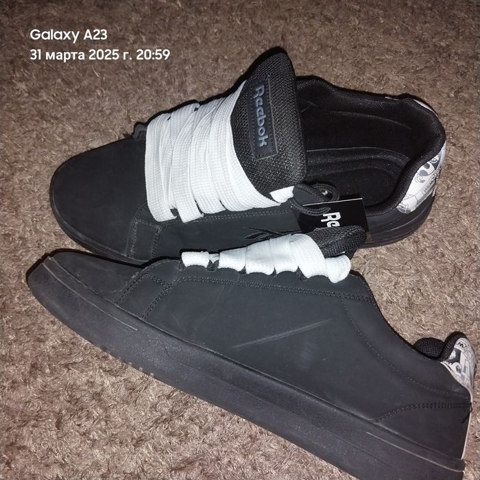 Reebok 43 сайз    .