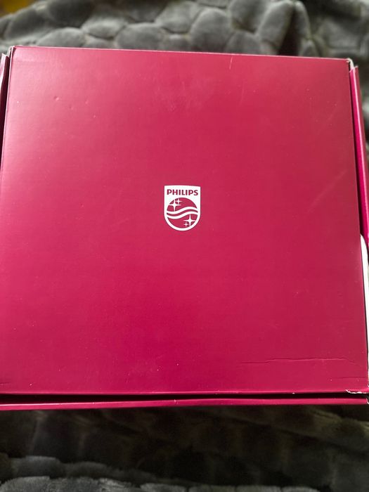 Фотоепилатор Philips BRI921