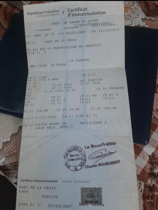 Vand Lada niva mai multe detalii in privat