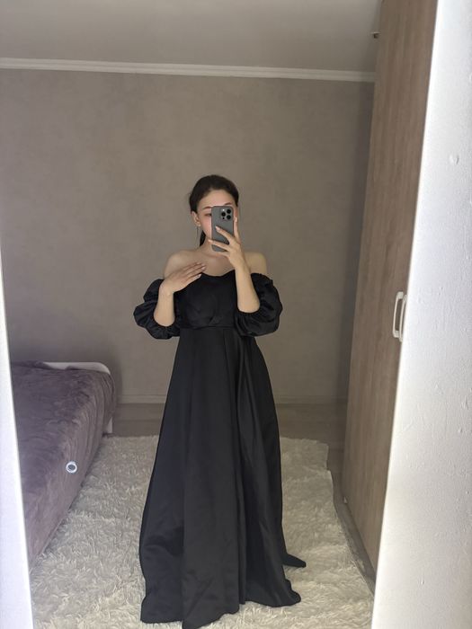 Вечернее платье черное