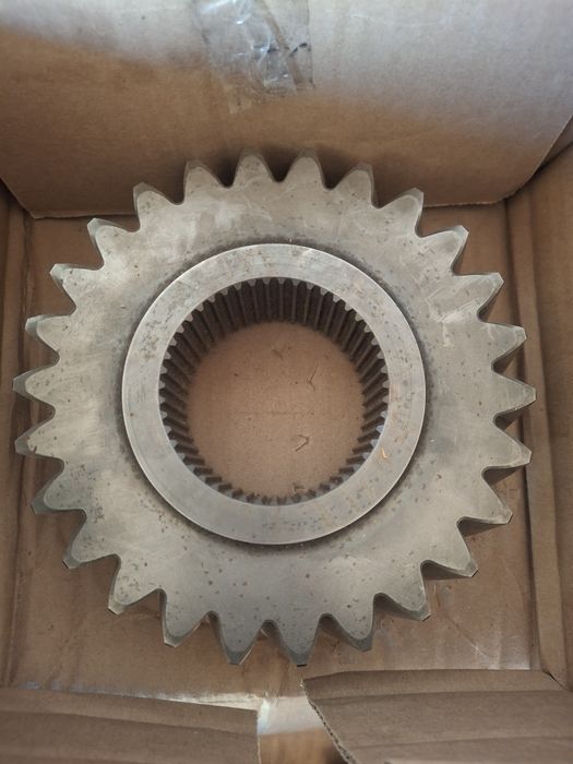Шестерни на мост CASE