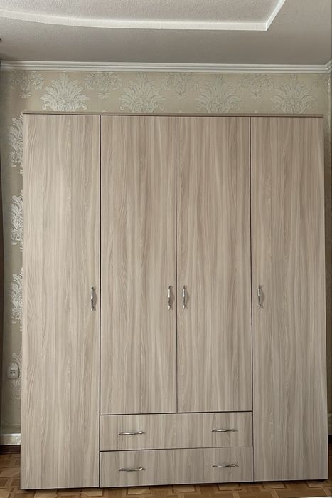 Шкаф в отличном состоянии