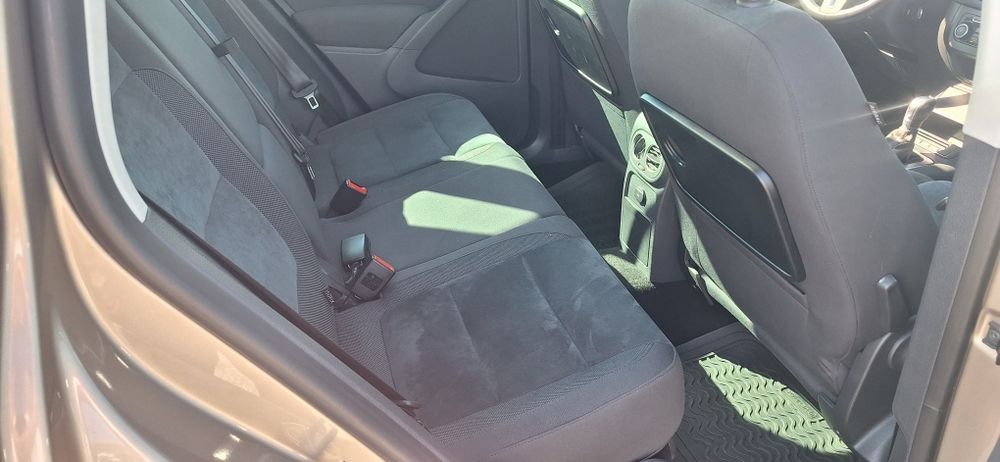 Vw Tiguan 2.0 benzină Automat 4×4 2012