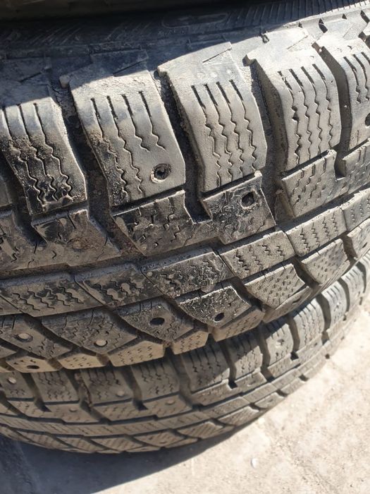 Продам зимнюю резину