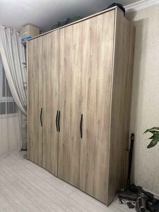 Шкаф высота 240 см