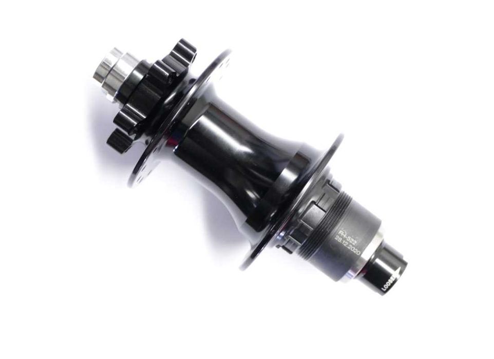 Задна главина Formula DHT 32H 12x142mm XD