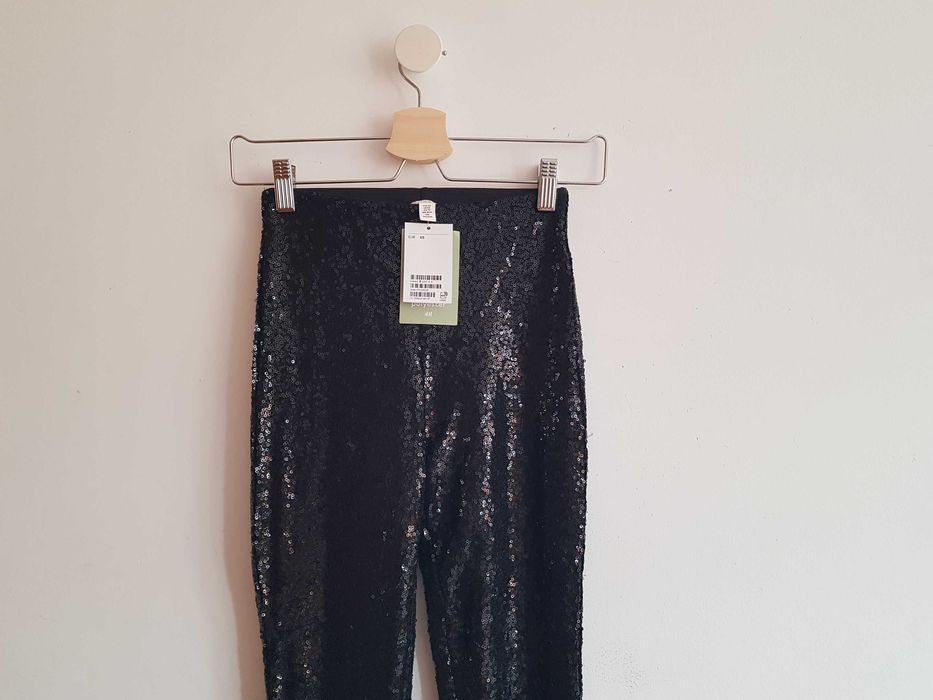 Клин с пайети H&M, р.XS, нов, с етикет