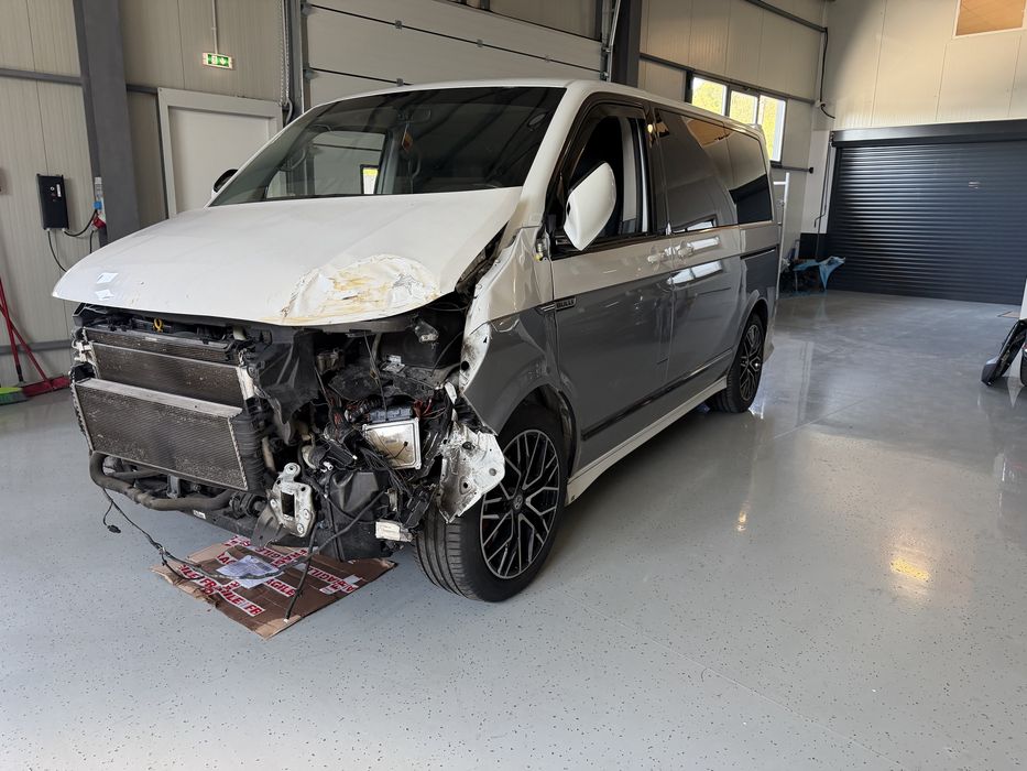 Vw multivan abt power 2.0 239cp avariat