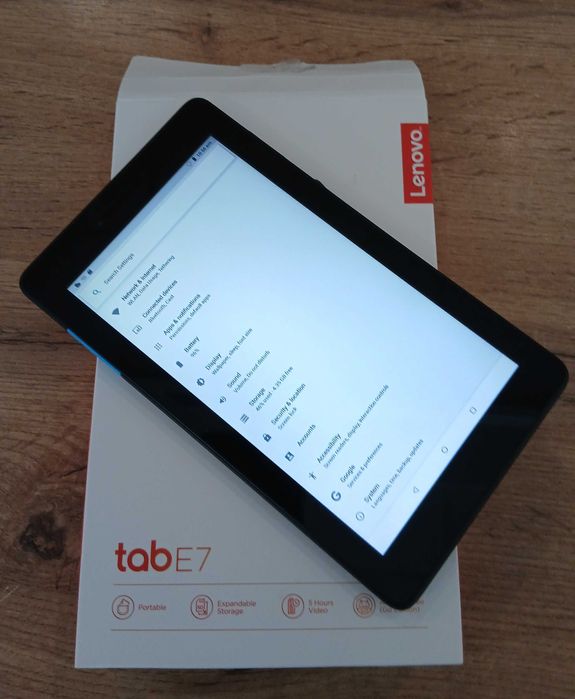 Таблет LENOVO Tab Е7