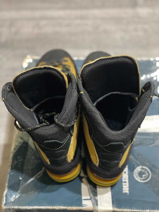 La Sportiva Trango Extreme bocanci de alpinism masura 41