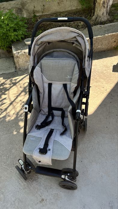 Коляска. Прогулочная коляска. Коляска для малышей