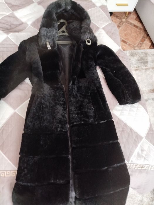 продам мутоновую шубу