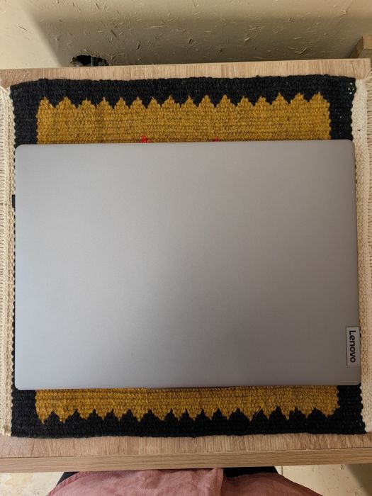 Lenova IdeaPad Slim 3 16IAH8