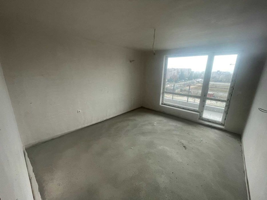 Дава се под наем Двустаен апартамент в Пловдив, Остромила - 91 кв.м за 55080 € - Снимка #8