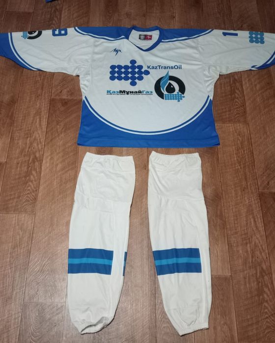 Хоккейные кофты и треко сборная РК