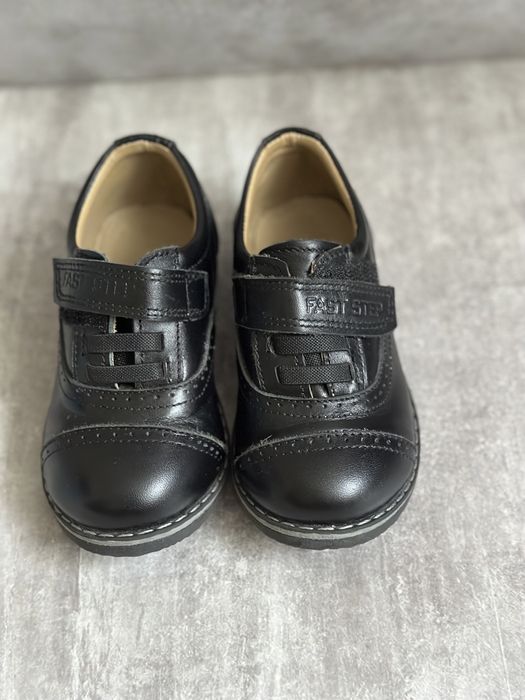 Детские кожаные туфли
