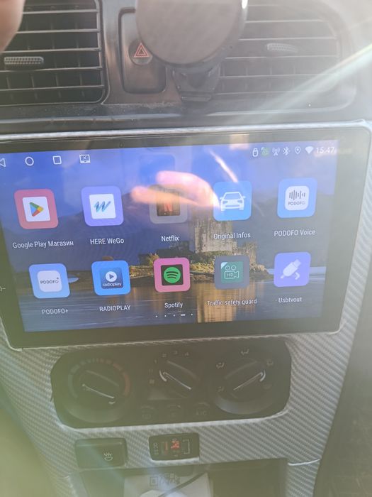 Мултимедия 9 инча универсална