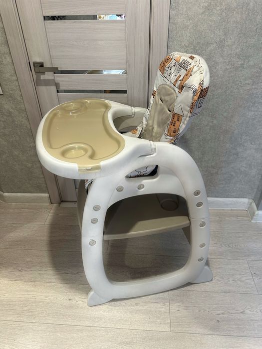 Продам стульчик для кормления