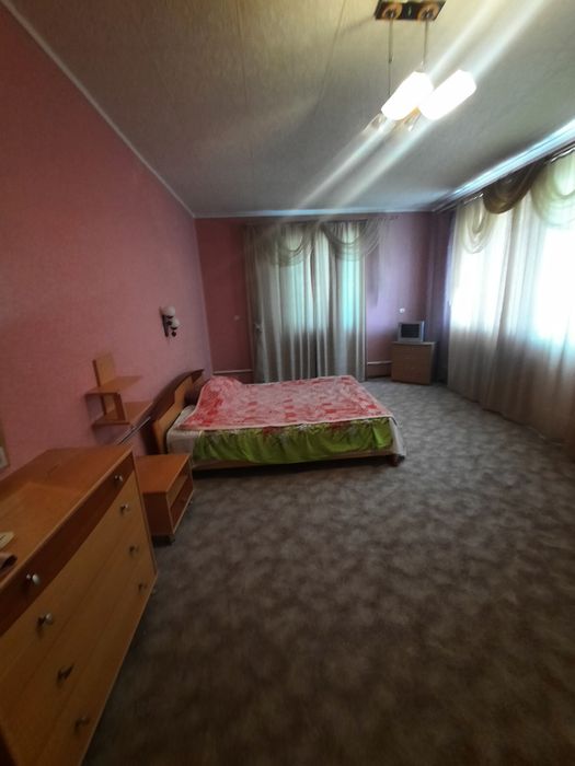 Сдам котедж  посуточно